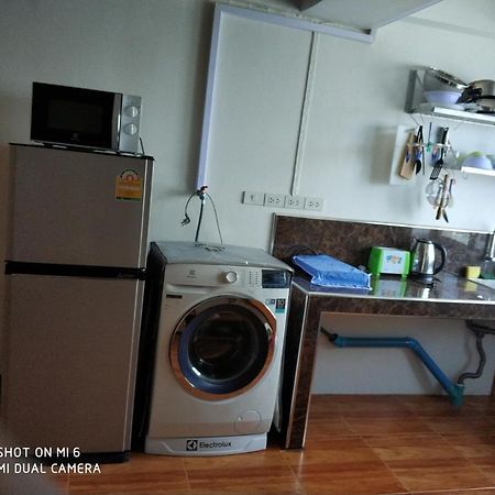 Studio Apartment 12 Floor Close To Mrt In Hua Mak Bangkok Eksteriør bilde