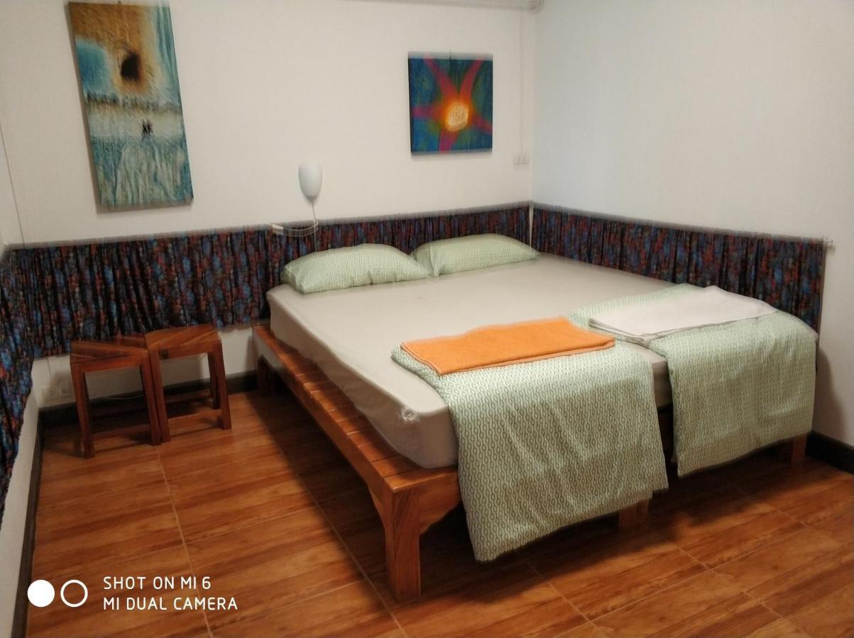 Studio Apartment 12 Floor Close To Mrt In Hua Mak Bangkok Eksteriør bilde
